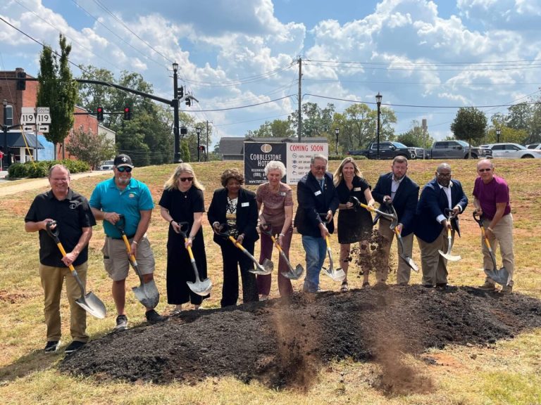 City of Montevallo breaks ground on new hotel on Main Street City of Montevallo breaks ground on new hotel on Main Street