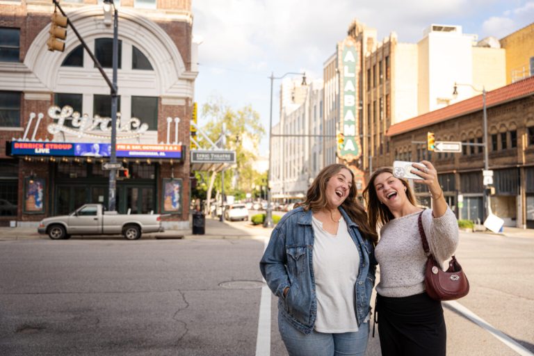 Places in Birmingham that feel like Nashville—karaoke, hot chicken + more Places in Birmingham that feel like Nashville—karaoke, hot chicken + more