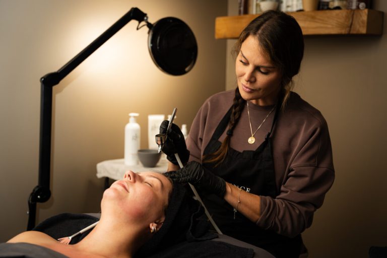 Keep your skin beautiful this winter: Come along with us on our spa day Keep your skin beautiful this winter: Come along with us on our spa day