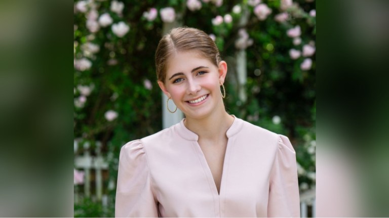 19-year-old Ella Cook of Mountain Brook remembered after tragic Brown shooting 19-year-old Ella Cook of Mountain Brook remembered after tragic Brown shooting