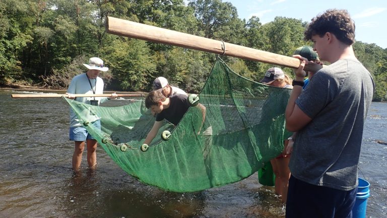 Did you know one of the world’s top fisheries programs is right here in Alabama? Did you know one of the world’s top fisheries programs is right here in Alabama?