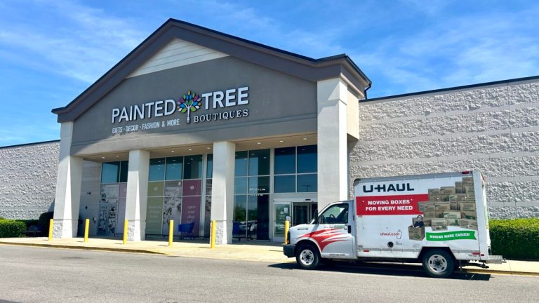 The Collective Boutiques to open in former Painted Tree space on US-280 The Collective Boutiques to open in former Painted Tree space on US-280