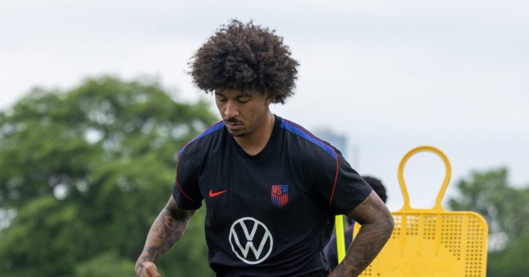 Hoover native Chris Richards shines in USA’s World Cup win Hoover native Chris Richards shines in USA’s World Cup win
