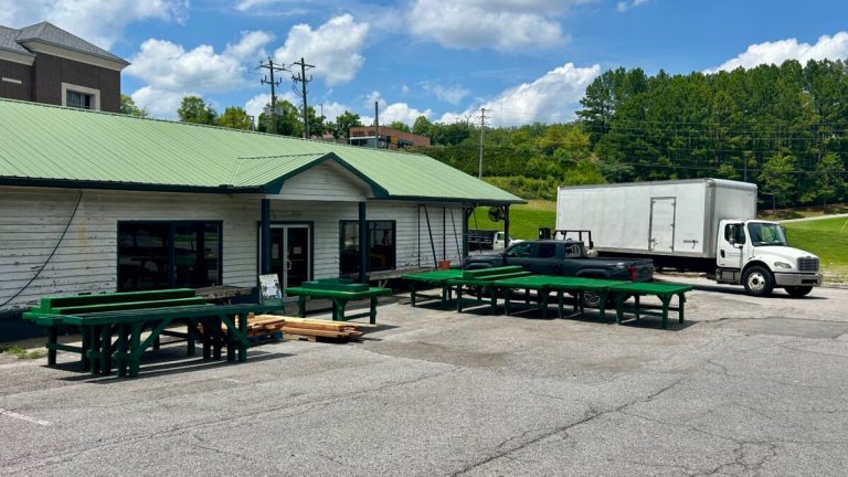Andy’s Garden Center closes Hoover location after 15 years Andy’s Garden Center closes Hoover location after 15 years