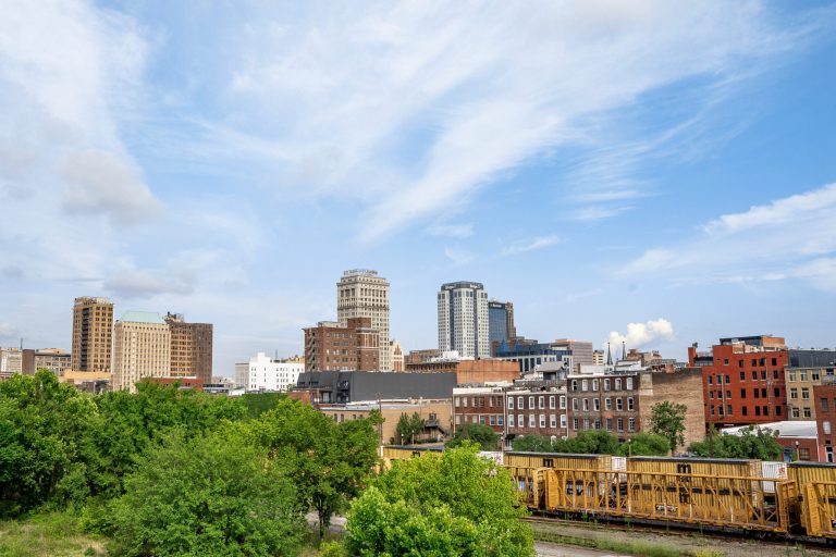 Heat advisory: 100-degree temps forecasted in Birmingham Heat advisory: 100-degree temps forecasted in Birmingham