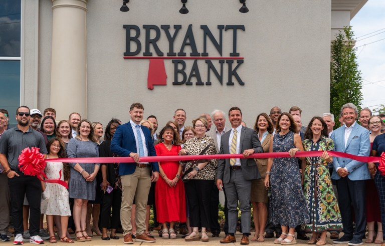 The Alabama bank growing along with Homewood—new location now open The Alabama bank growing along with Homewood—new location now open