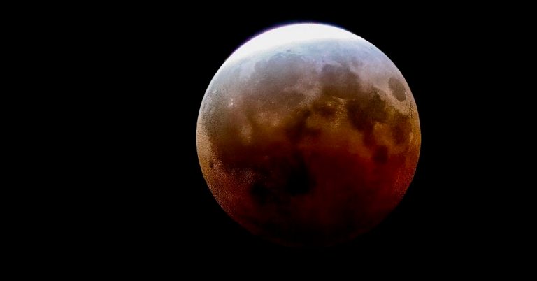 Birmingham near total lunar eclipse photos: August 27-28, 2026 Birmingham near total lunar eclipse photos: August 27-28, 2026