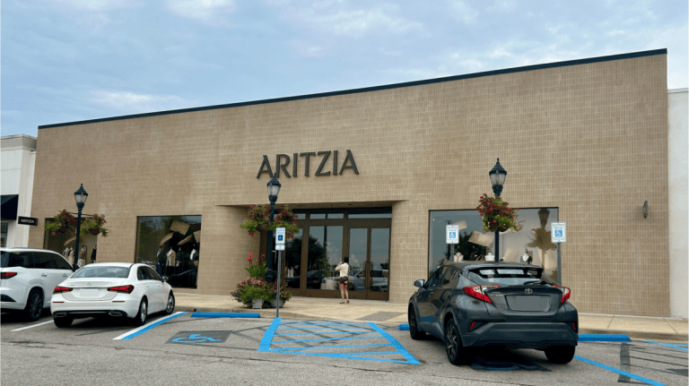 Aritzia now open at The Summit: Location + hours Aritzia now open at The Summit: Location + hours