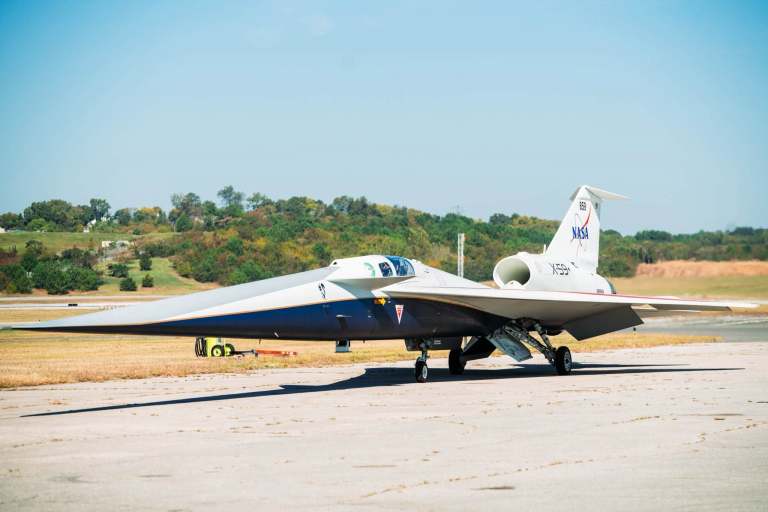 Experimental supersonic NASA jet lands in BHM along cross-country flight Experimental supersonic NASA jet lands in BHM along cross-country flight