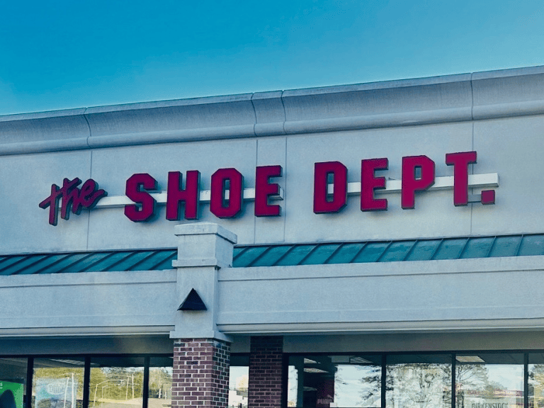New Shoe Dept. store coming to Trussville before Christmas New Shoe Dept. store coming to Trussville before Christmas