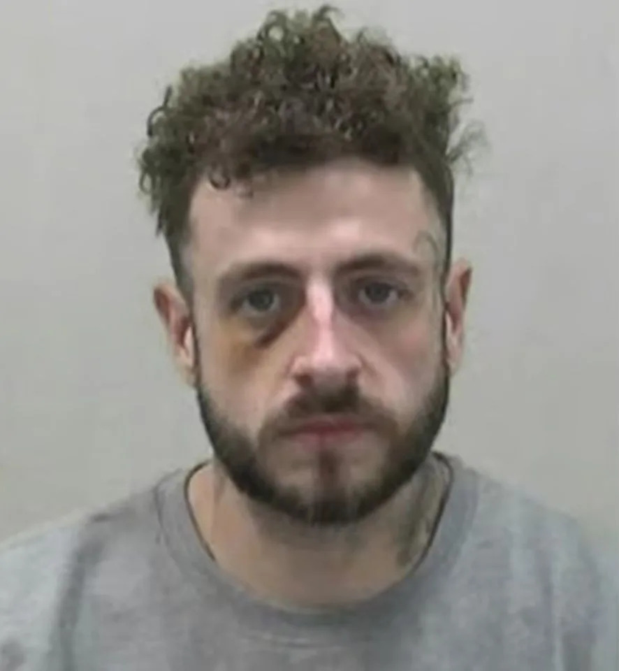 ‘Staggeringly Silly’ Man Jailed for Completely Tattooing Kids, Believing the Inkings Have been Short-term ‘Staggeringly Silly’ Man Jailed for Completely Tattooing Kids, Believing the Inkings Have been Short-term