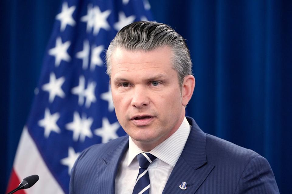 Pentagon slams faux memo claiming to be from Pete Hegseth after it goes viral Pentagon slams faux memo claiming to be from Pete Hegseth after it goes viral