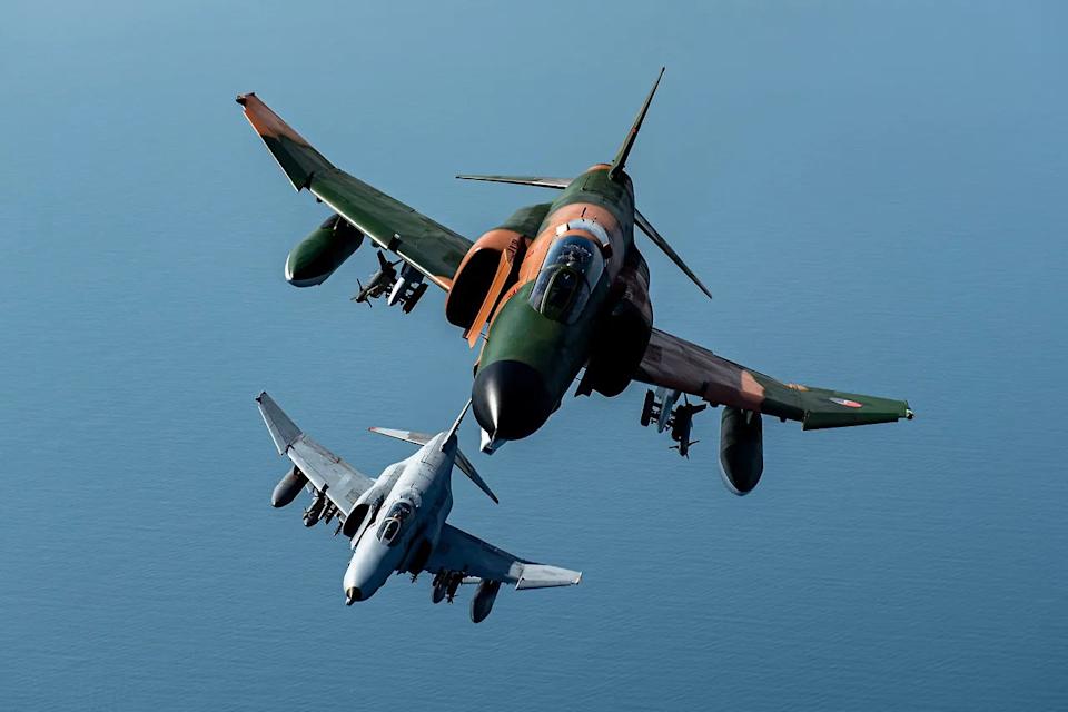 F-4 Phantoms Sought By Personal House Launch Firm Starfighters Worldwide F-4 Phantoms Sought By Personal House Launch Firm Starfighters Worldwide