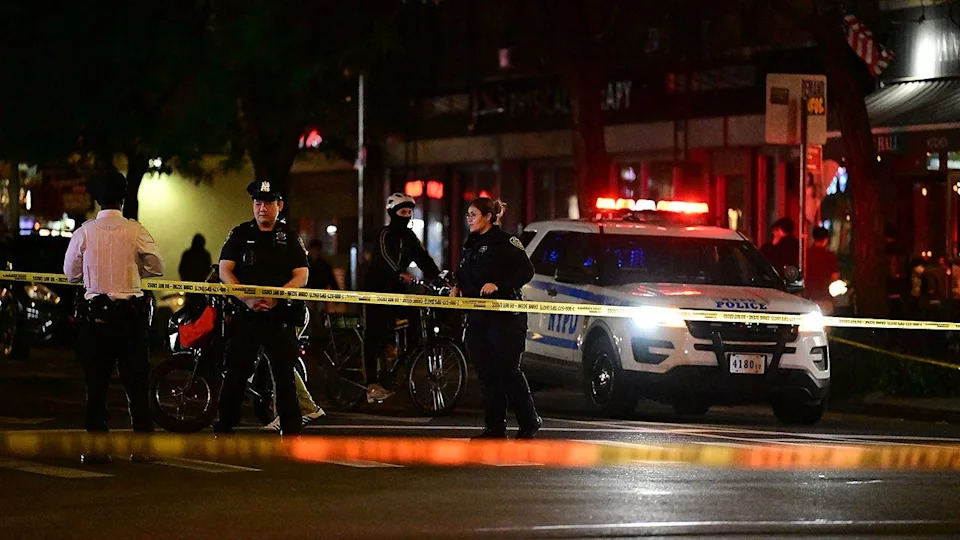 Suspected drunk driver kills 2 pedestrians in violent chain-reaction crash on Manhattan’s Higher West Aspect Suspected drunk driver kills 2 pedestrians in violent chain-reaction crash on Manhattan’s Higher West Aspect