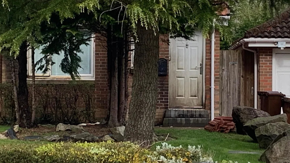 Firebombs and masked assaults – how a gangland feud escalated Firebombs and masked assaults – how a gangland feud escalated