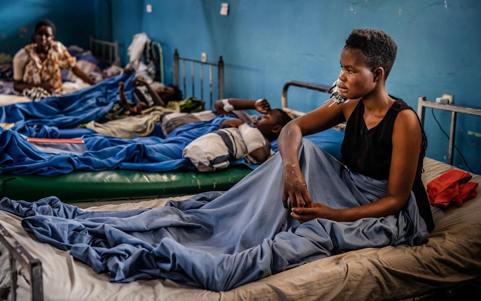 Kids caught in crossfire of insurgent assault overwhelm Goma hospital Kids caught in crossfire of insurgent assault overwhelm Goma hospital