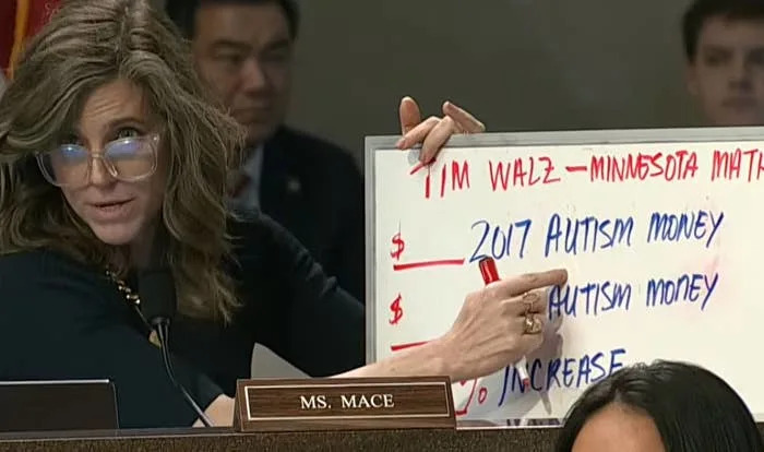 Tim Walz Is Going Viral For His Easy 2-Sentence Response To Nancy Mace’s “Gotcha” Second Tim Walz Is Going Viral For His Easy 2-Sentence Response To Nancy Mace’s “Gotcha” Second