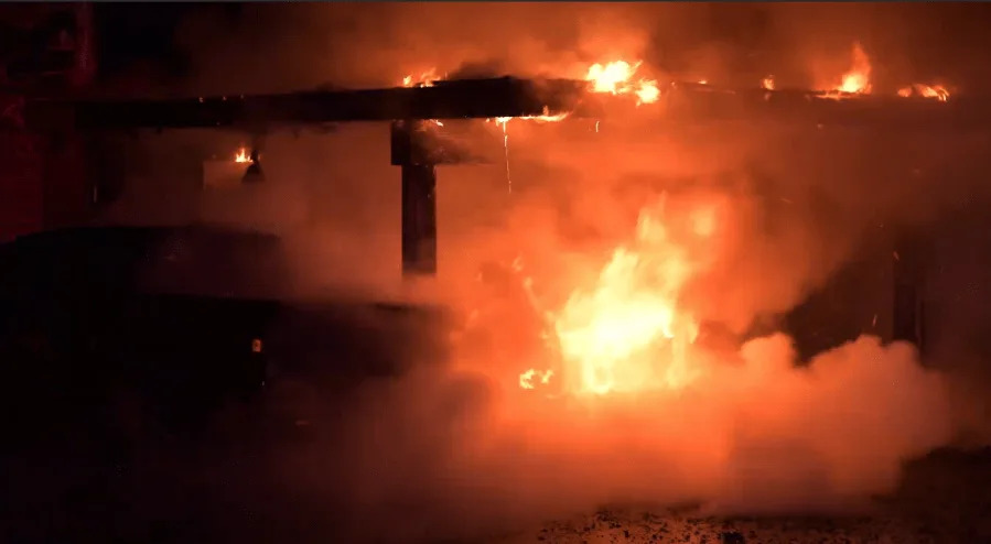 Arson investigation underway after Portland Metropolis Councilor’s automotive, residence broken in fireplace Arson investigation underway after Portland Metropolis Councilor’s automotive, residence broken in fireplace
