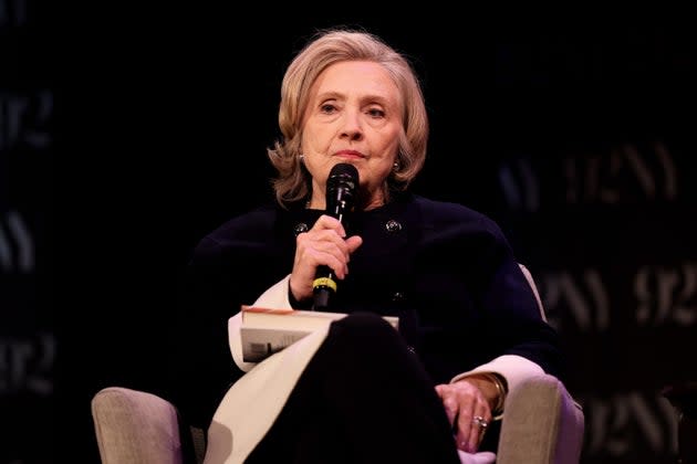 Hillary Clinton Shares Blunt Message About Trump’s Administration — And It’s Spot-On Hillary Clinton Shares Blunt Message About Trump’s Administration — And It’s Spot-On
