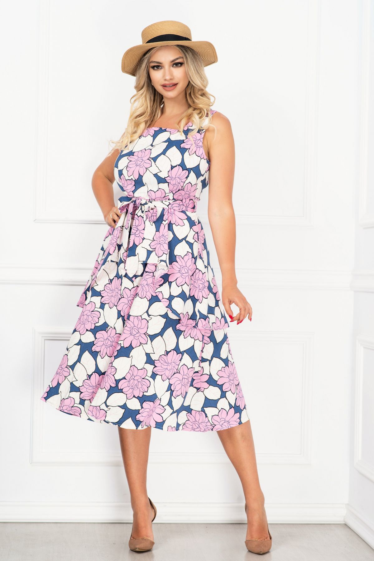 Rochie de vară în clos cu volănaș și imprimeu floral colorat – InPuff Rochie de vară în clos cu volănaș și imprimeu floral colorat – InPuff