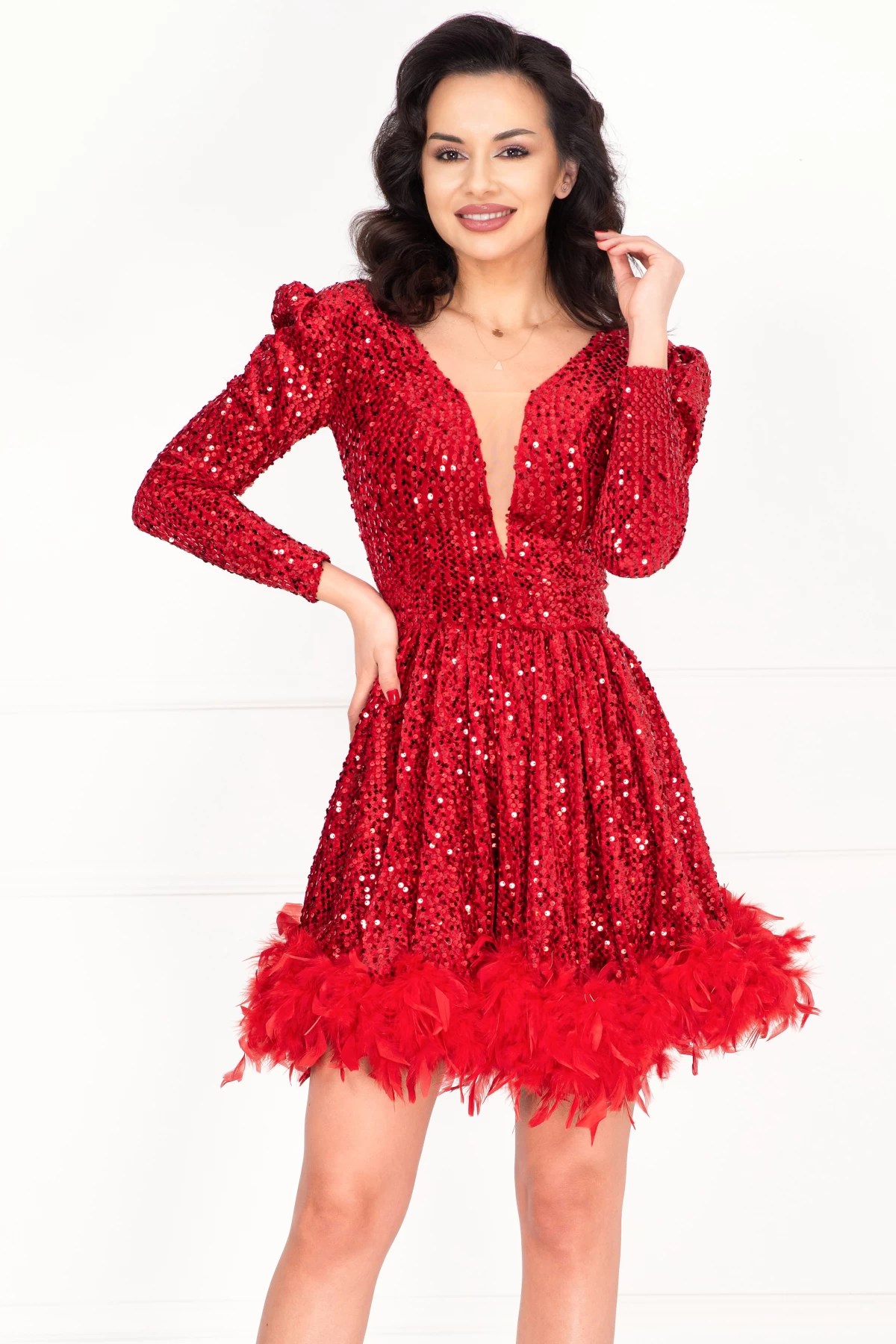 Rochie de ocazie scurtă jessica în clos cu paiete roșii – InPuff Rochie de ocazie scurtă jessica în clos cu paiete roșii – InPuff