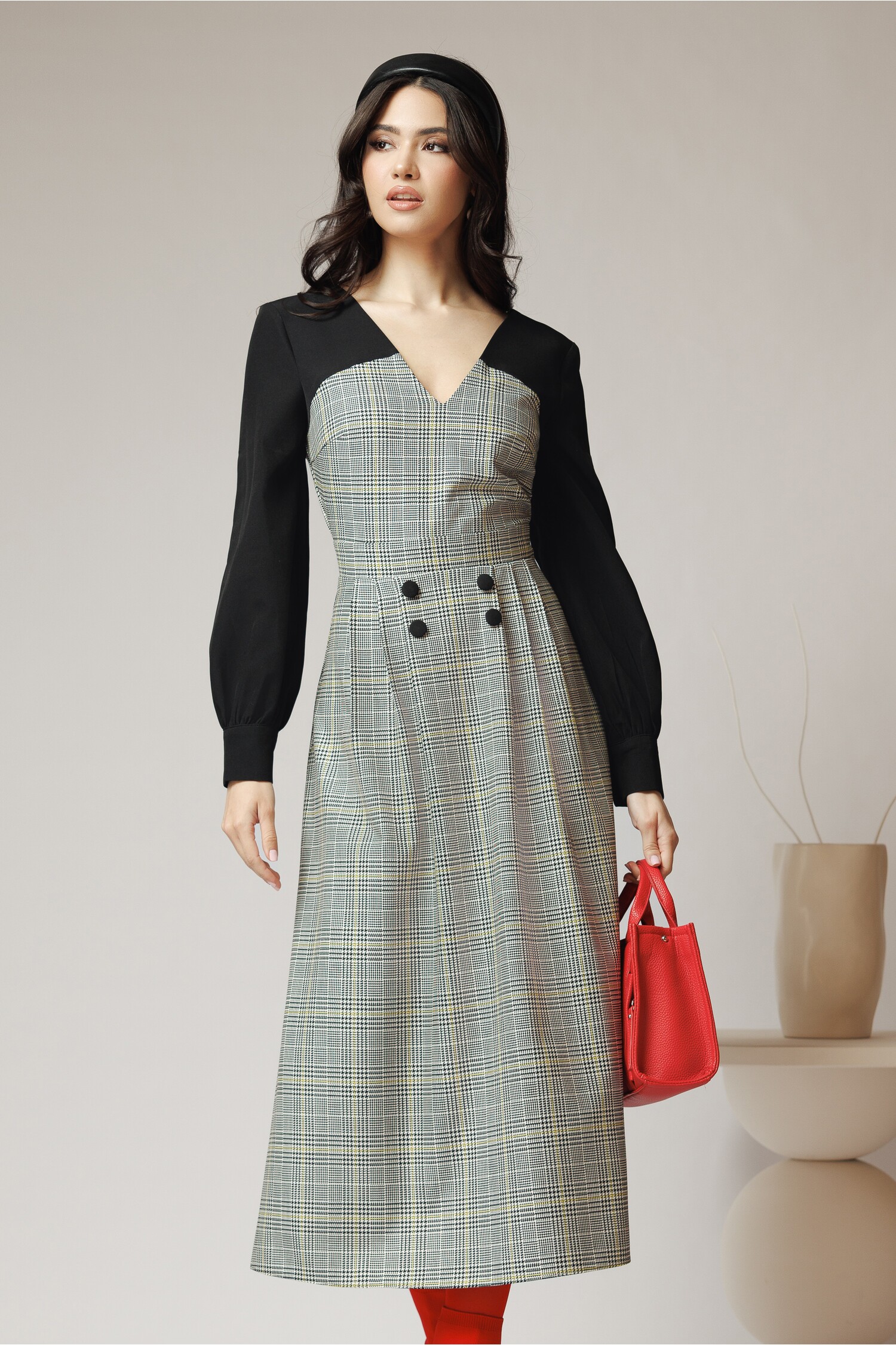 Rochie office DY fashion cu imprimeu pepit și mâneci negre Rochie office DY fashion cu imprimeu pepit și mâneci negre