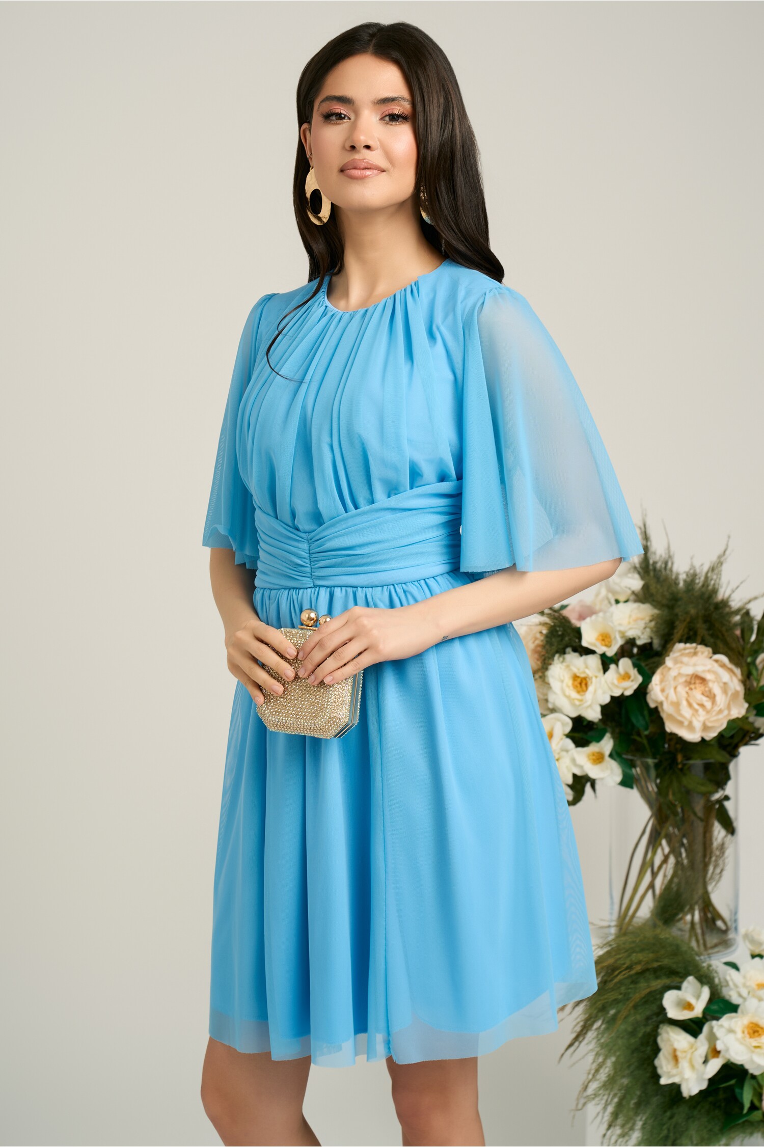 Rochie scurtă bleu de ocazie din tull fin Rochie scurtă bleu de ocazie din tull fin