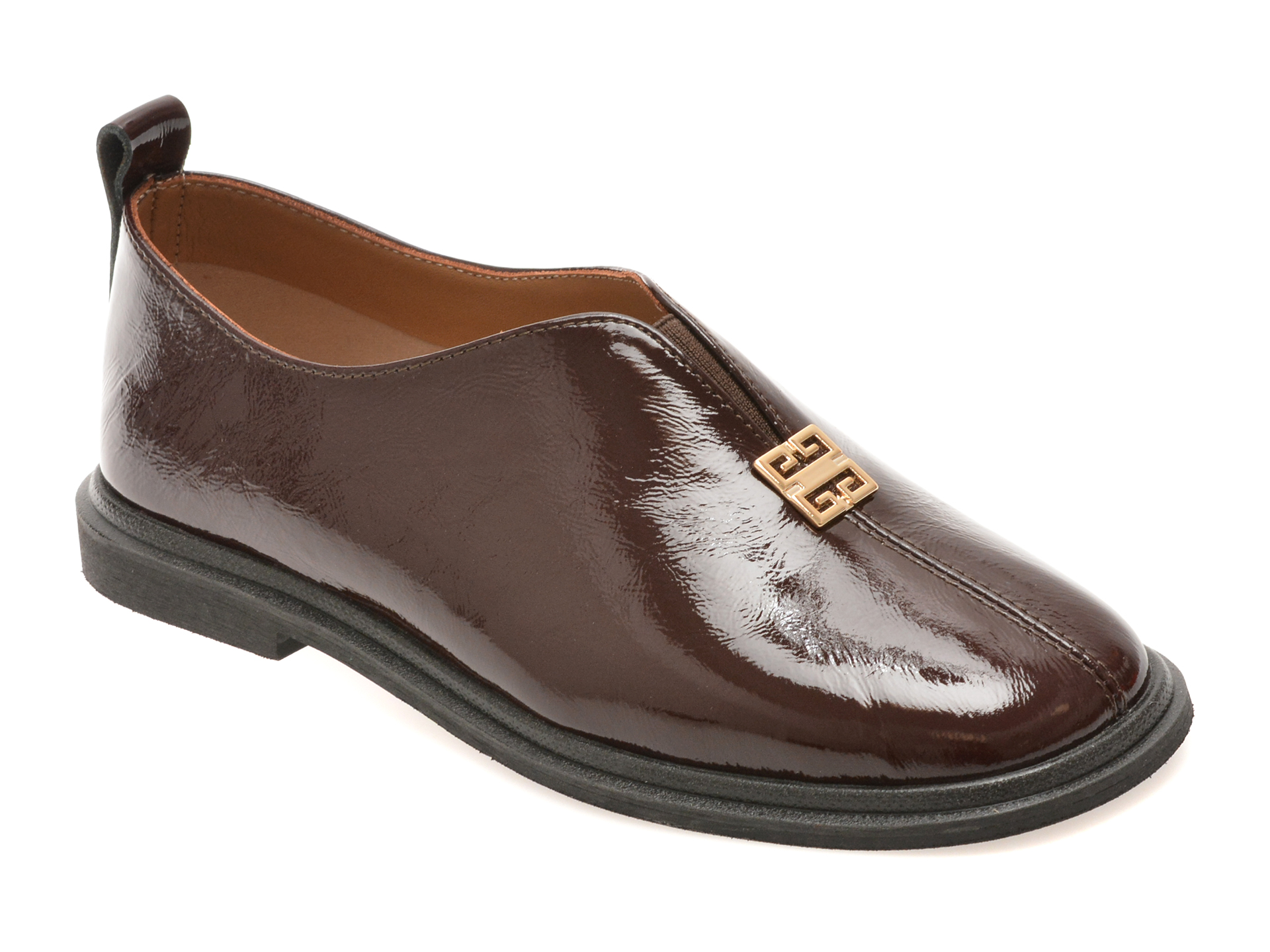 Pantofi visinii din piele naturală lăcuită – Image Pantofi visinii din piele naturală lăcuită – Image