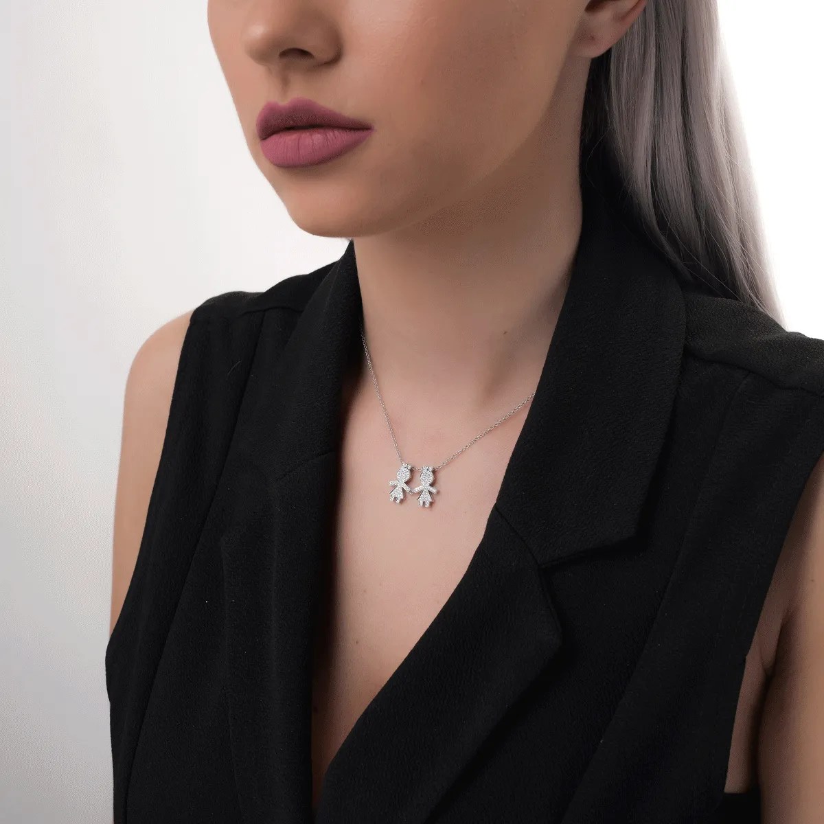 Lanț aur alb cu pandantiv diamante 0.32ct Lanț aur alb cu pandantiv diamante 0.32ct
