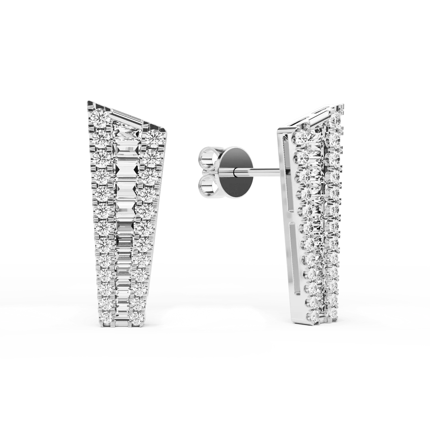 Cercei din aur alb cu diamante baguette şi rotunde de 0.84ct Cercei din aur alb cu diamante baguette şi rotunde de 0.84ct
