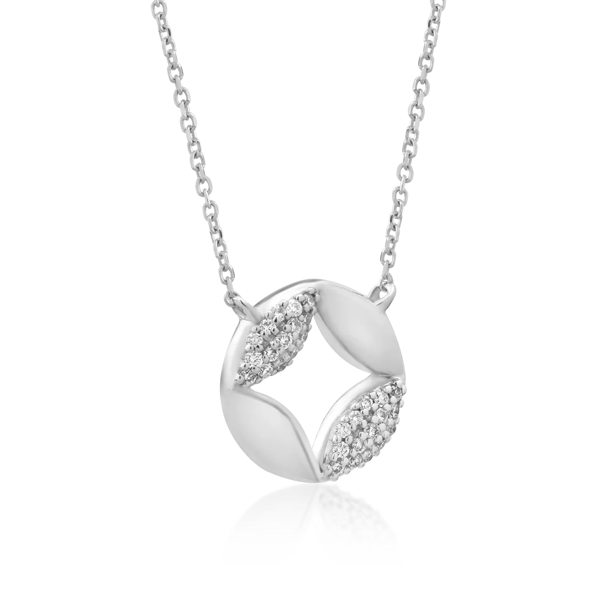 Lanț din aur alb cu diamante – accesorii unice Lanț din aur alb cu diamante - accesorii unice