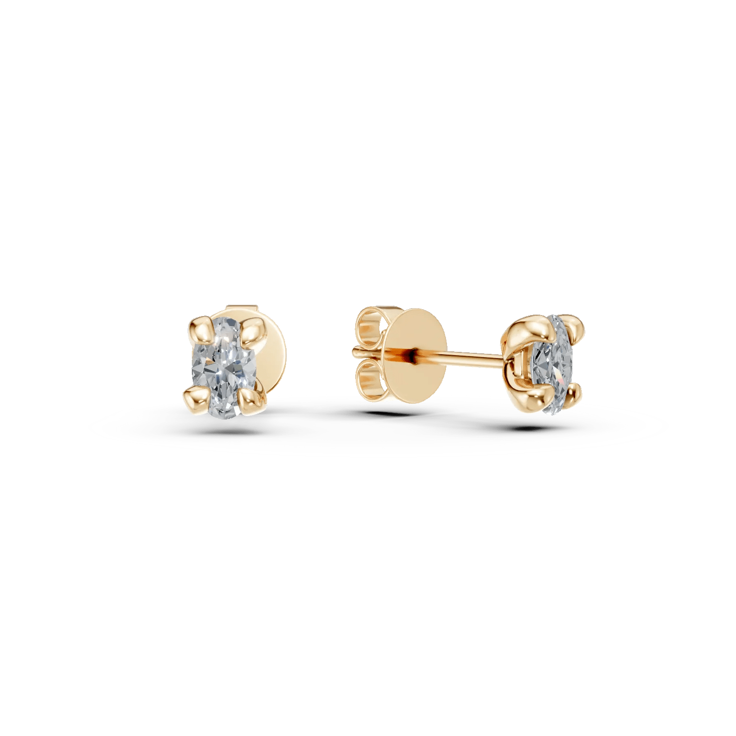 Cercei cu diamante ovale de 0.6ct în aur galben Cercei cu diamante ovale de 0.6ct în aur galben