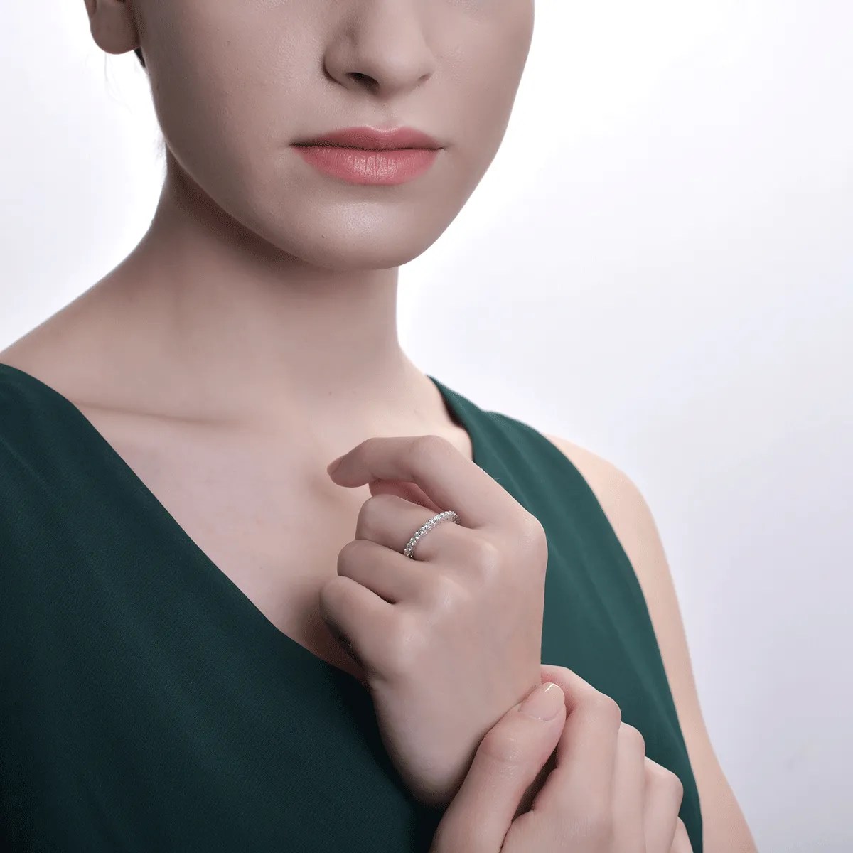 Inel eternity din aur alb cu diamante 1.15ct Inel eternity din aur alb cu diamante 1.15ct