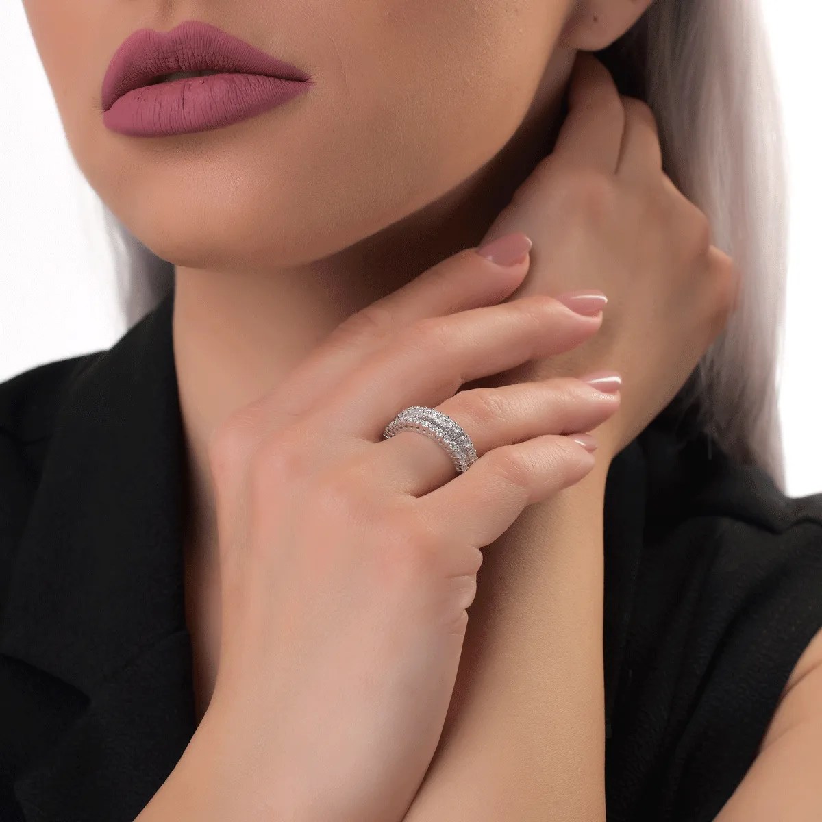 Inel de aur alb cu diamante de 1ct – eleganță Inel de aur alb cu diamante de 1ct - eleganță