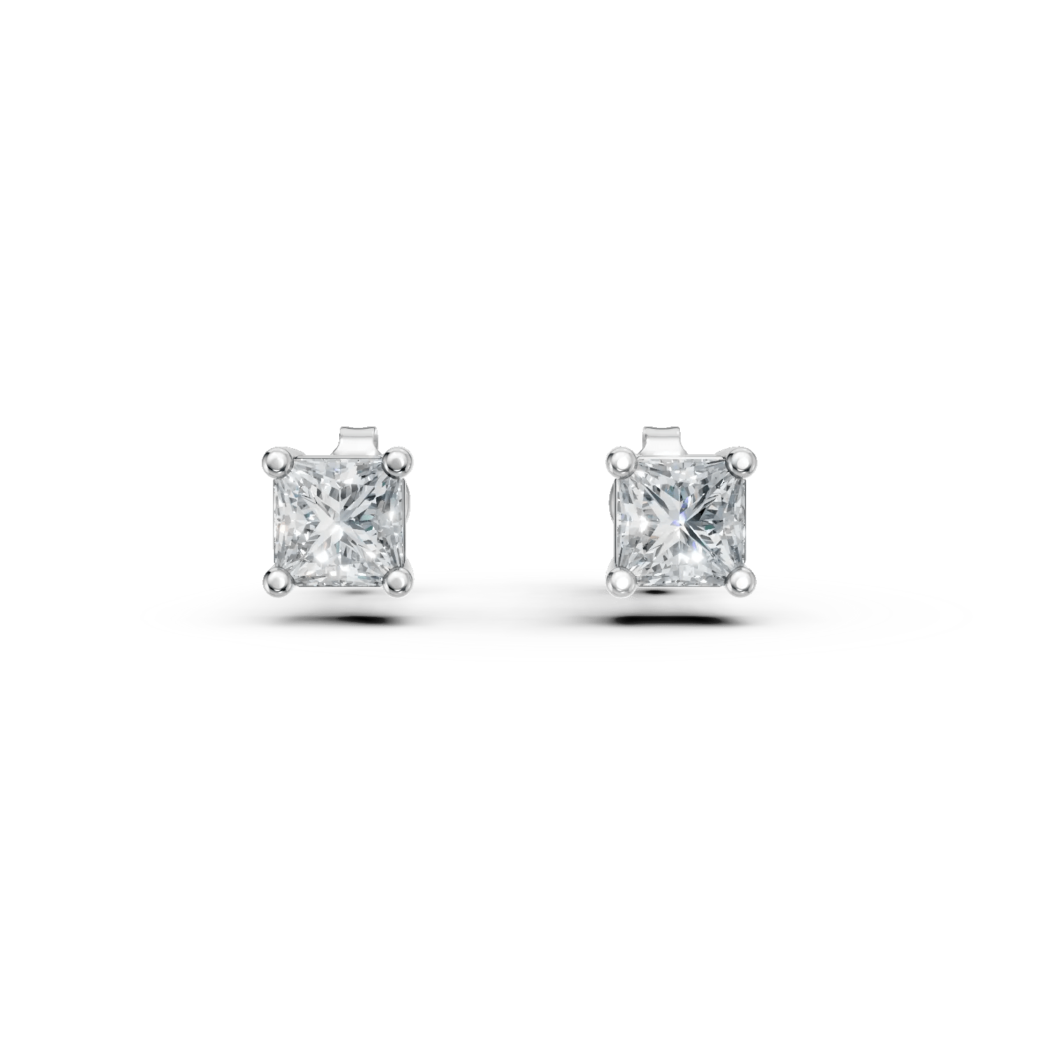 Cercei aur alb diamante 0.19ct tăietură princess Cercei aur alb diamante 0.19ct tăietură princess