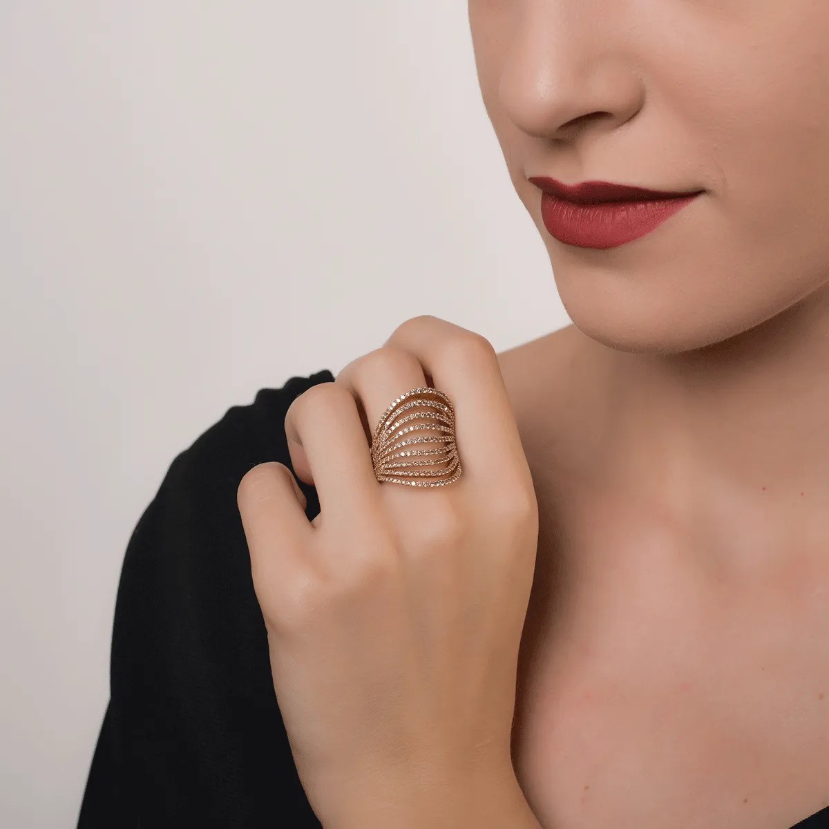 Inel din aur roz cu diamante maro | bijuterii teilor Inel din aur roz cu diamante maro | bijuterii teilor