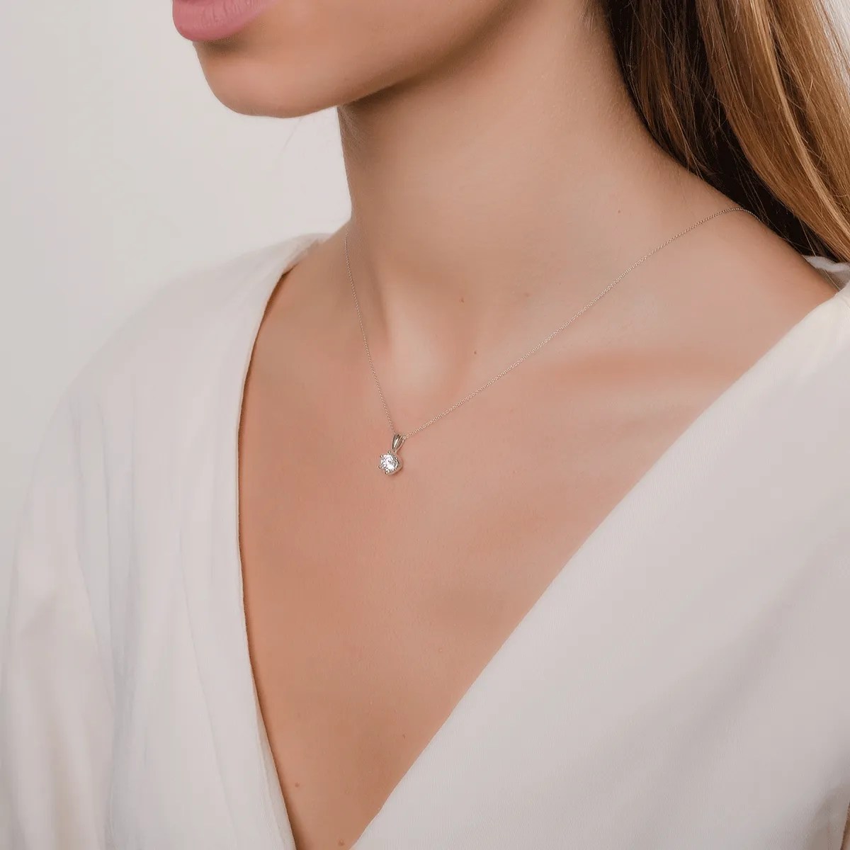 Lanț aur alb și diamant de 1ct Lanț aur alb și diamant de 1ct