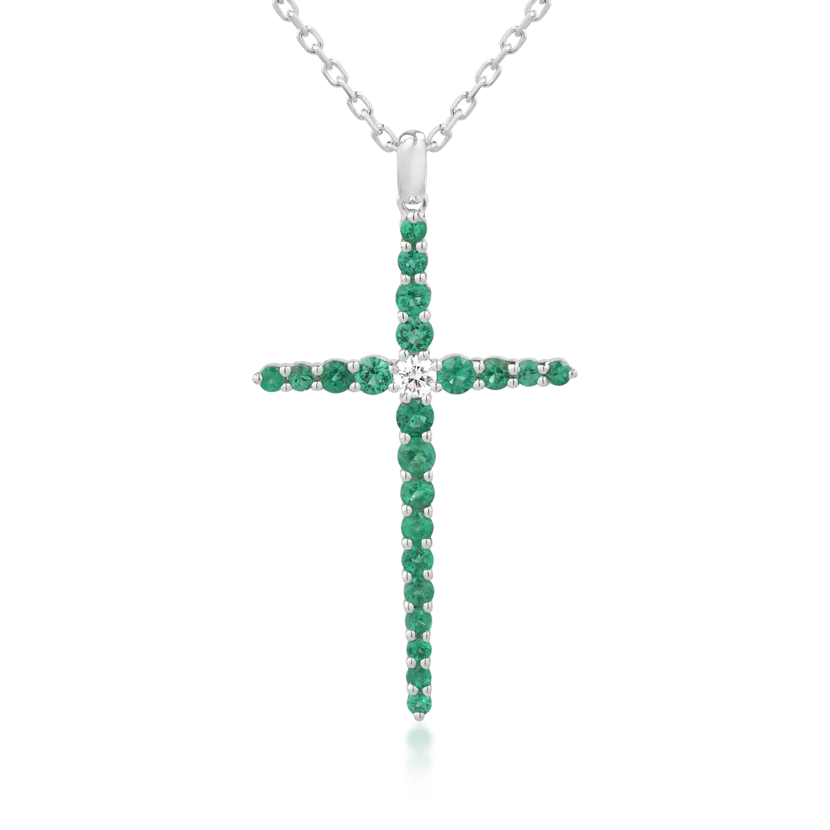 Lanț cu pandantiv cruce din aur alb, diamant de 0.09ct și smaralde de 0.85ct Lanț cu pandantiv cruce din aur alb, diamant de 0.09ct și smaralde de 0.85ct