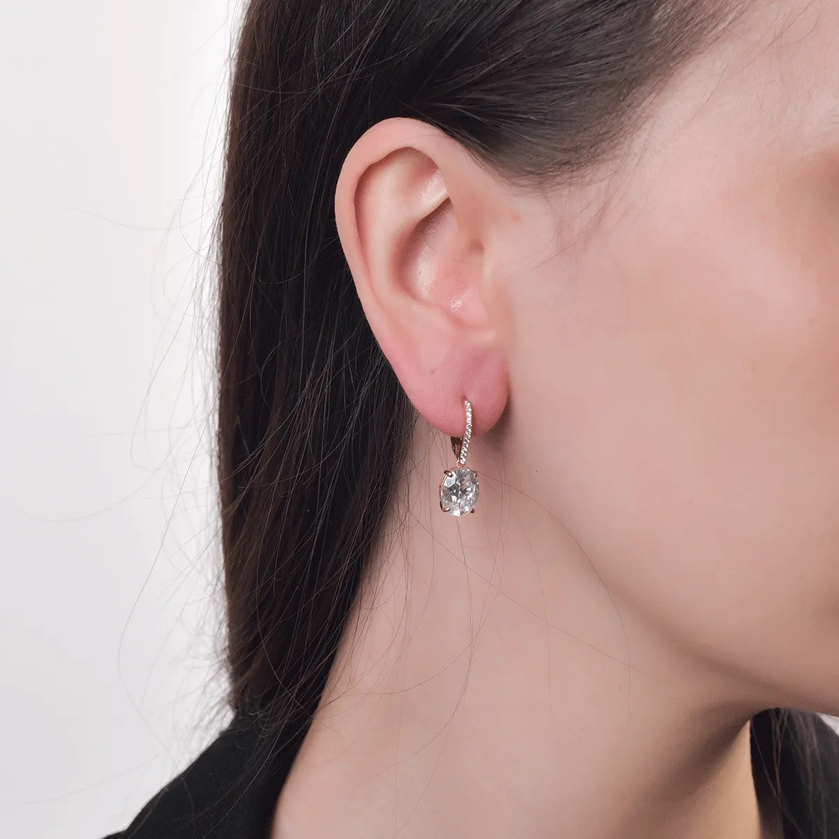 Cercei din aur roz – teilor Cercei din aur roz – teilor