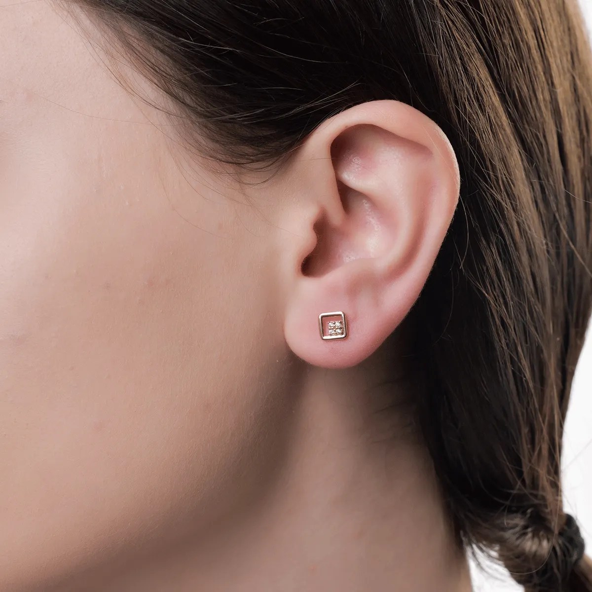 Cercei din aur roz – teilor Cercei din aur roz – teilor