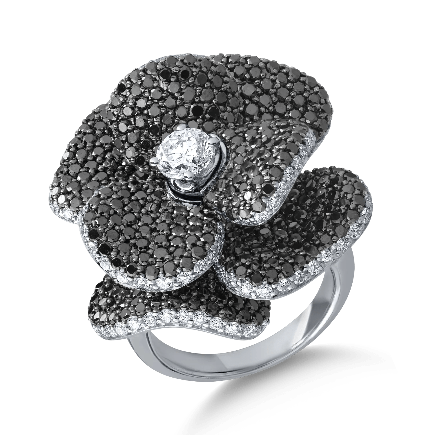 Inel din aur alb cu diamante negre de 4.83ct și diamante transparente de 2.04ct Inel din aur alb cu diamante negre de 4.83ct și diamante transparente de 2.04ct