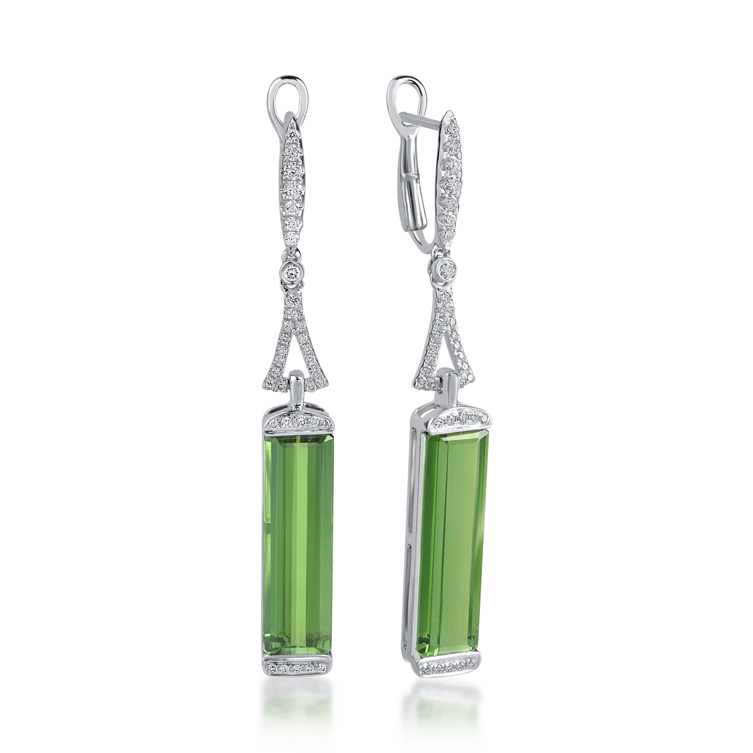Cercei aur alb cu turmaline verzi de 11.21ct și diamante de 0.4ct Cercei aur alb cu turmaline verzi de 11.21ct și diamante de 0.4ct