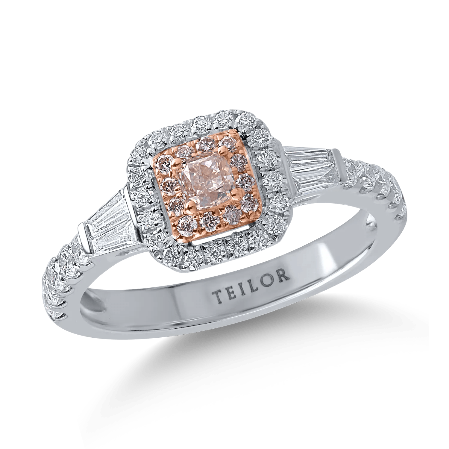 Inel din aur alb-roz cu diamante baguette și rotunde 0.62ct și diamante cushion 0.29ct Inel din aur alb-roz cu diamante baguette și rotunde 0.62ct și diamante cushion 0.29ct