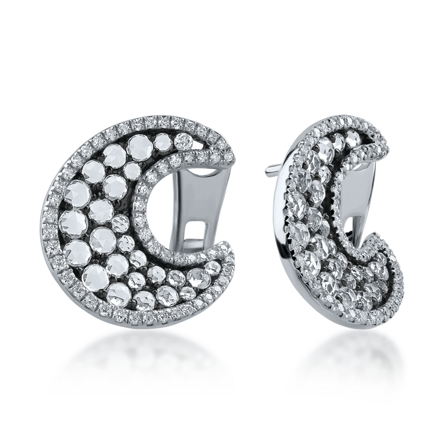 Cercei semilună din aur alb cu safire albe 1.35ct și diamante 0.36ct Cercei semilună din aur alb cu safire albe 1.35ct și diamante 0.36ct