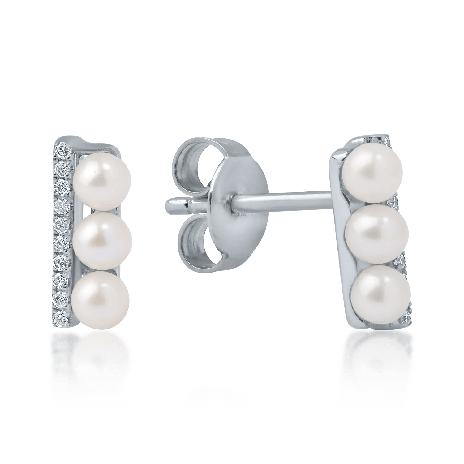 Cercei din aur alb cu perle de cultură de 1.23ct și diamante de 0.06ct – Teilor Cercei din aur alb cu perle de cultură de 1.23ct și diamante de 0.06ct – Teilor
