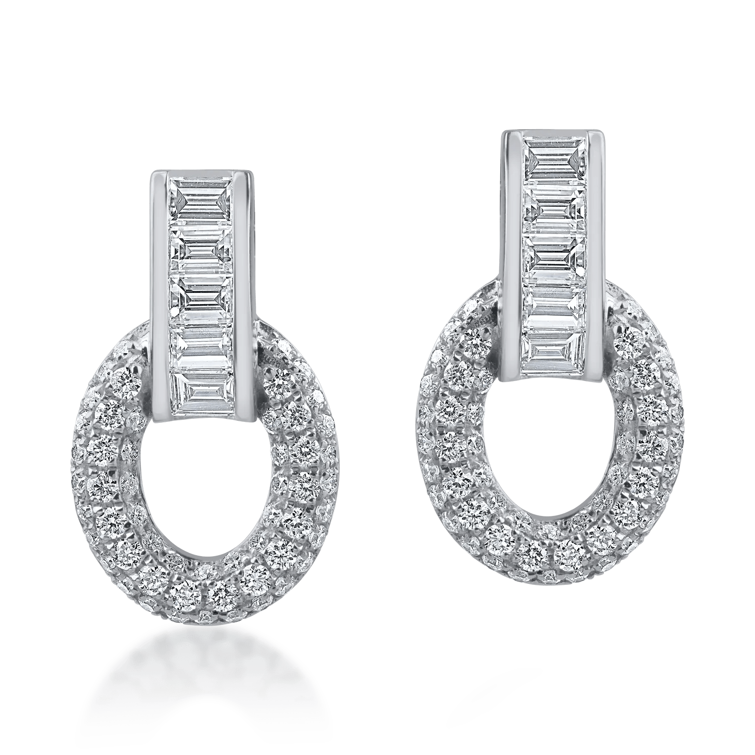 Cercei geometrici din aur alb cu diamante baguette și rotunde de 0.87ct Cercei geometrici din aur alb cu diamante baguette și rotunde de 0.87ct