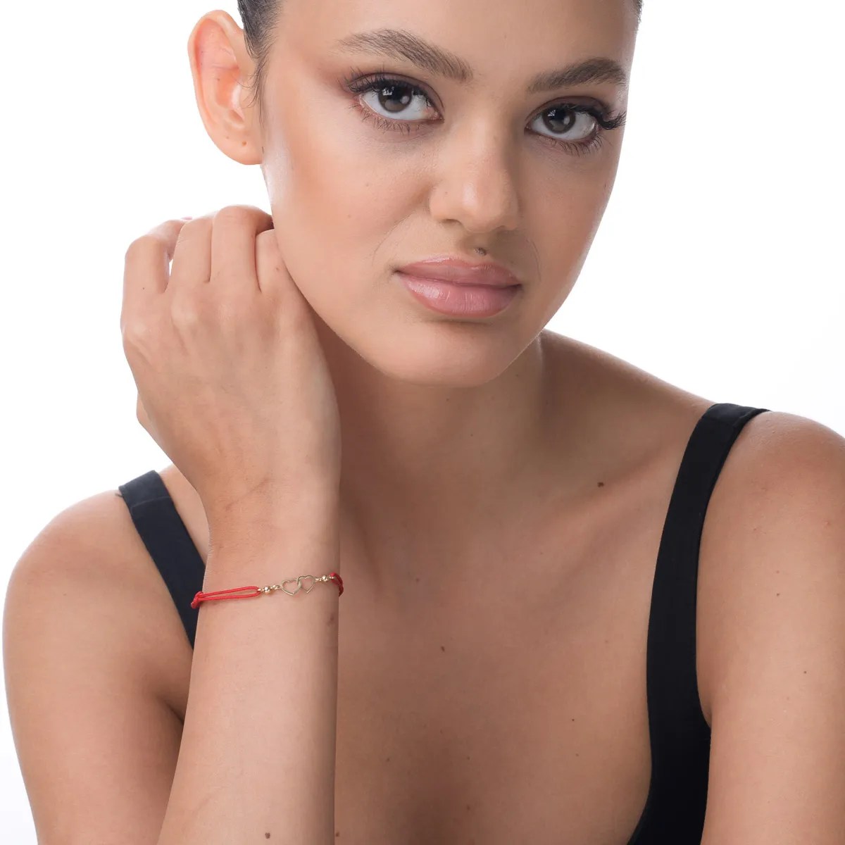 Brățară șnur cu pandantiv inimioare aur galben Brățară șnur cu pandantiv inimioare aur galben