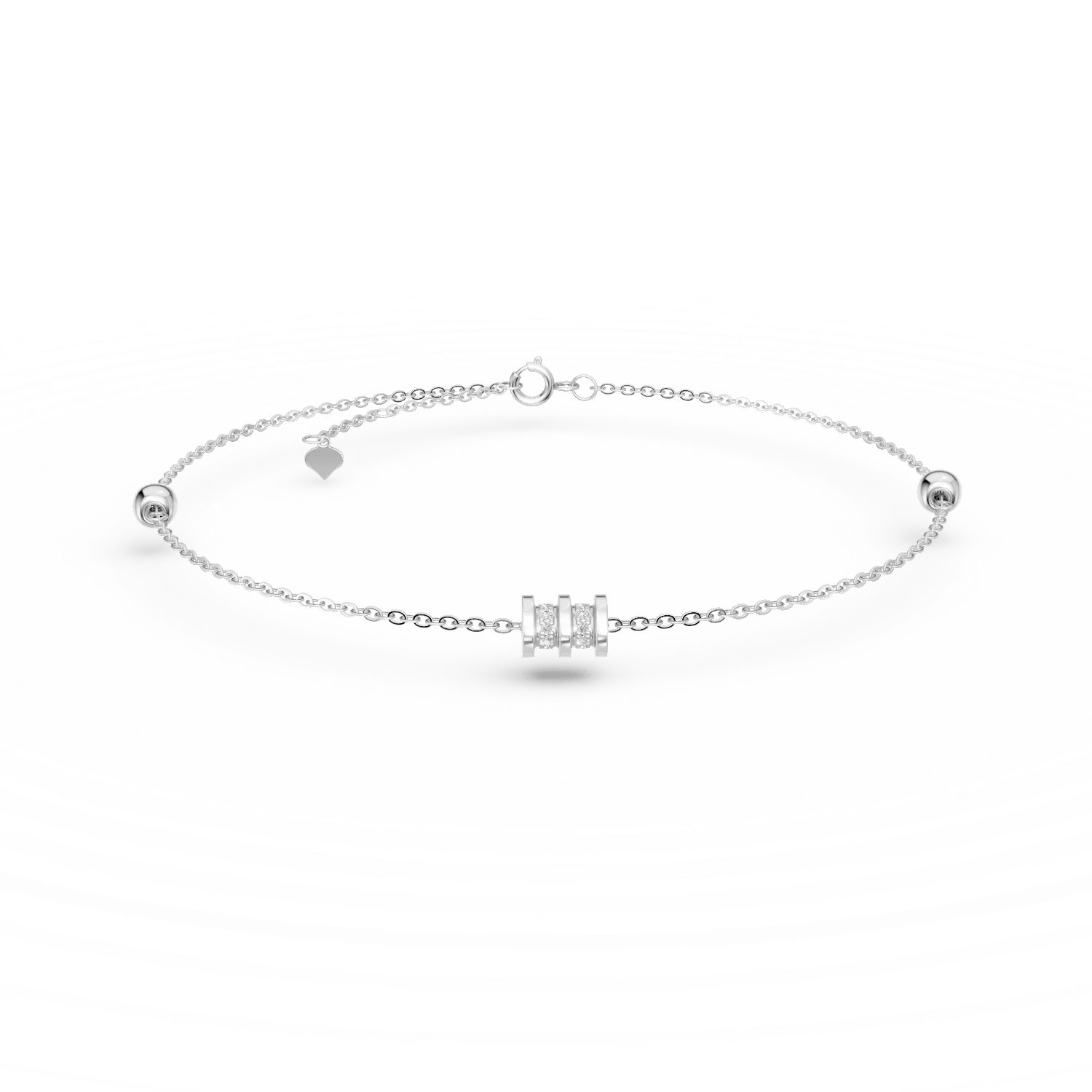 Brățară cu detalii geometrice din aur alb și diamante de 0.05ct Brățară cu detalii geometrice din aur alb și diamante de 0.05ct