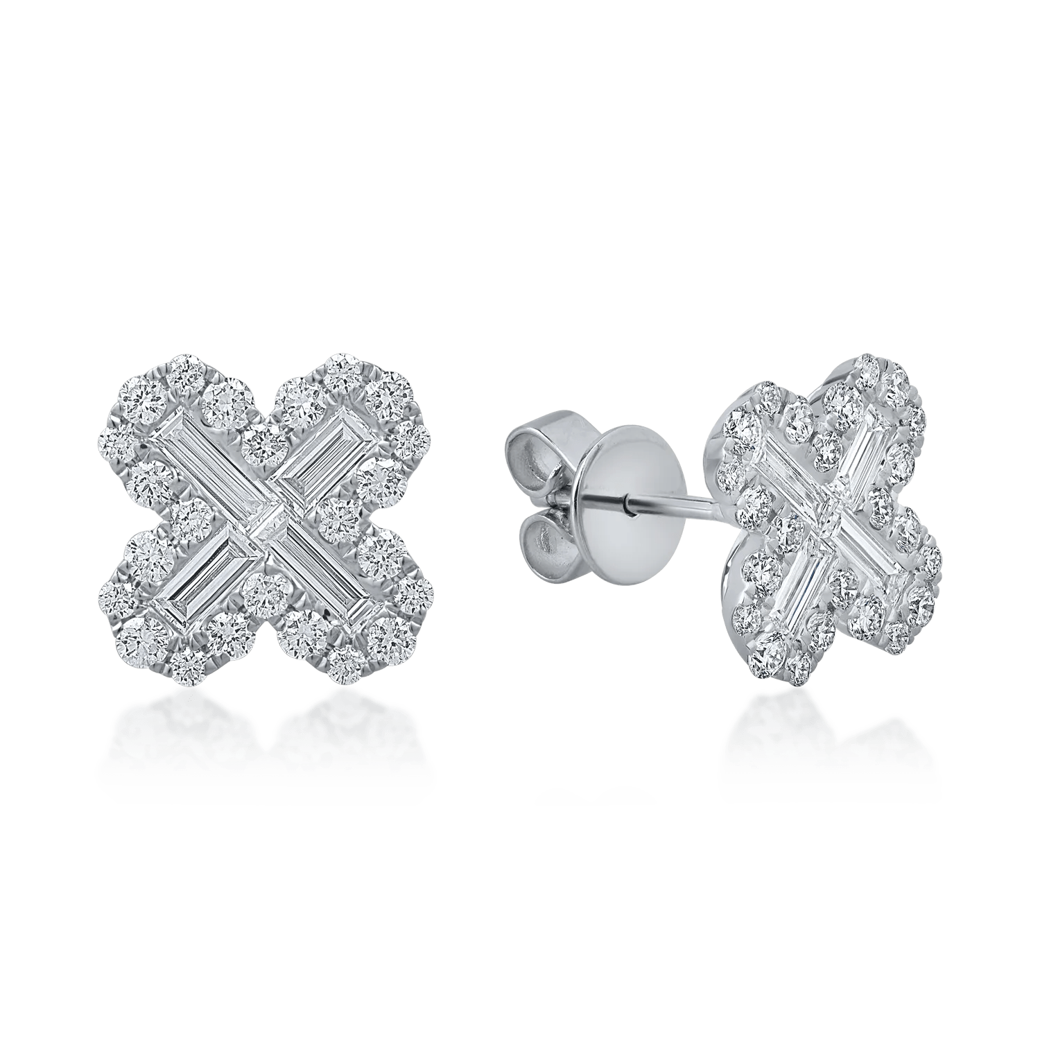 Cercei floare din aur alb cu diamante baguette și rotunde de 1.1ct Cercei floare din aur alb cu diamante baguette și rotunde de 1.1ct