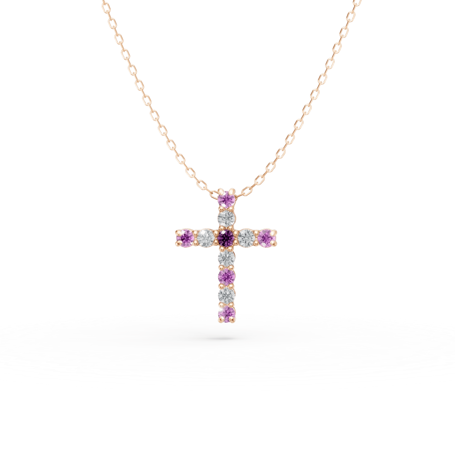 Lanț cu pandantiv cruce din aur roz cu safire roz de 0.2ct și diamante de 0.1ct Lanț cu pandantiv cruce din aur roz cu safire roz de 0.2ct și diamante de 0.1ct